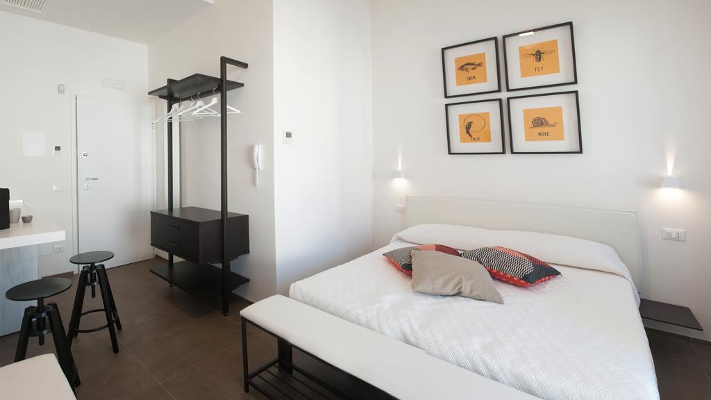 Via Del Faro Apartments Torre Canne Exterior photo