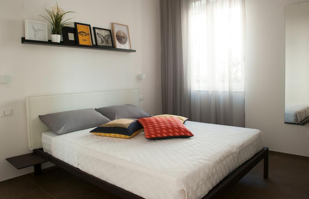 Via Del Faro Apartments Torre Canne Exterior photo